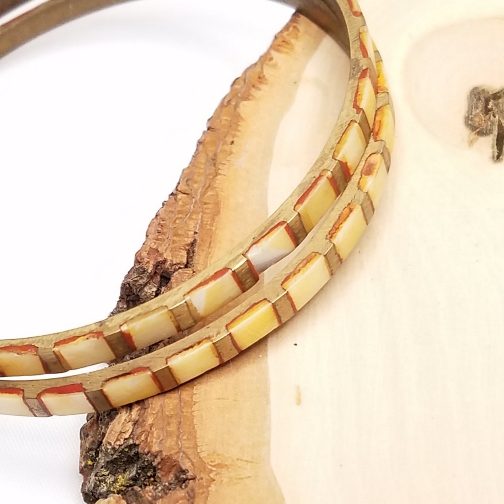 Vintage Shell Inlay Bangle Set Of Two Summer Vibes - image 4